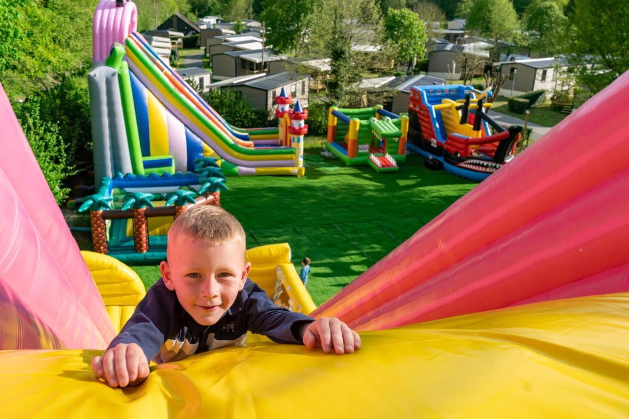 Campsite Country Park La Chapelle - Site Officiel - Next To Disneyland Paris Crecy-la-Chapelle